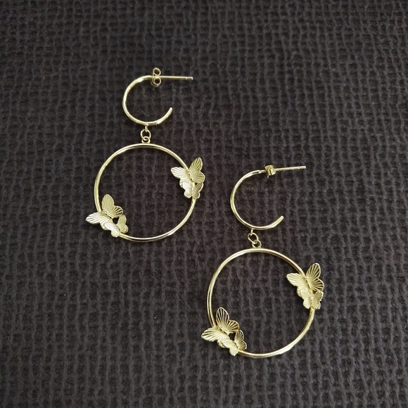 isabella m. Open Circle Butterflies🦋 Earrings - Picture 9 of 14
